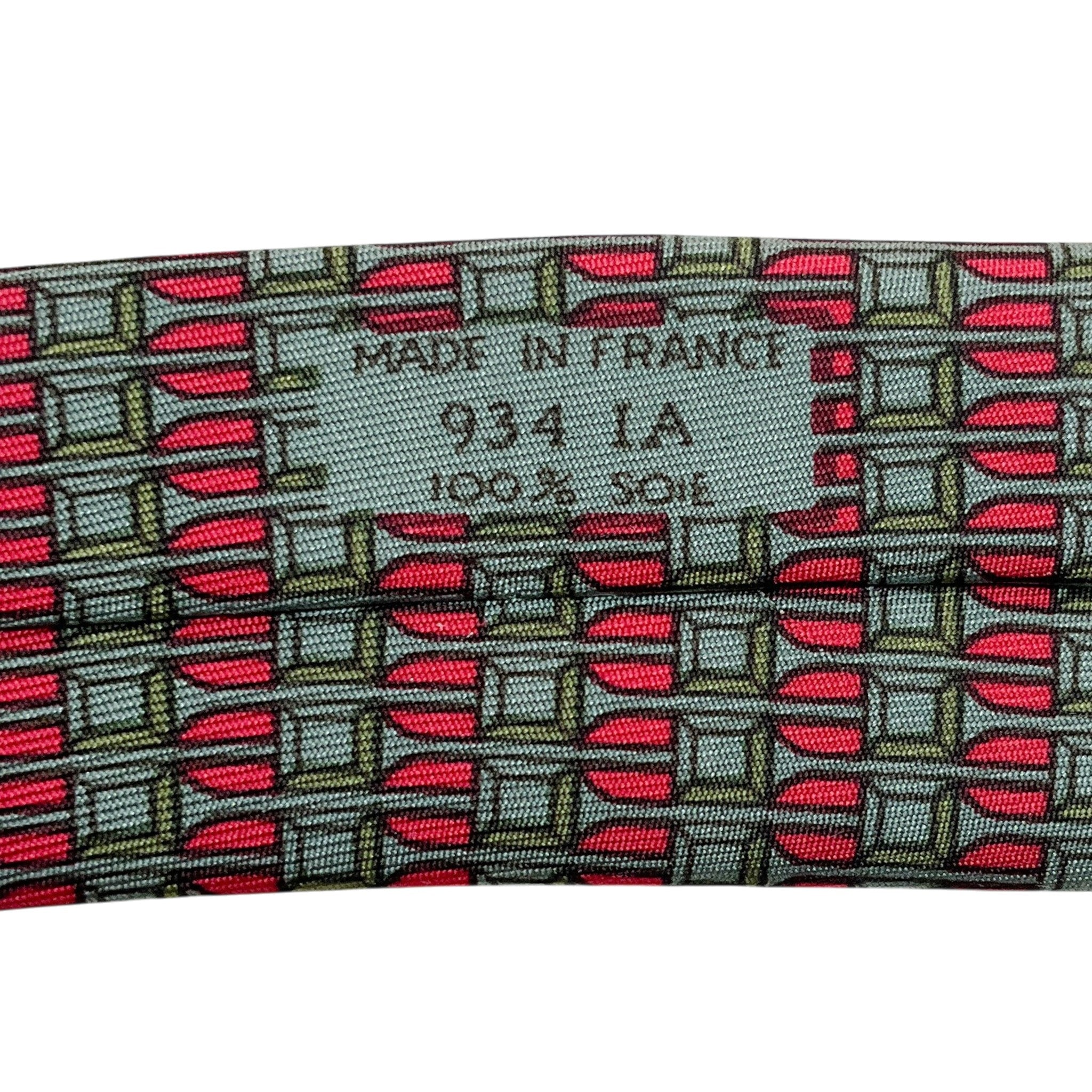 Hermes Red / Green Silk Geometric Print Men's Tie