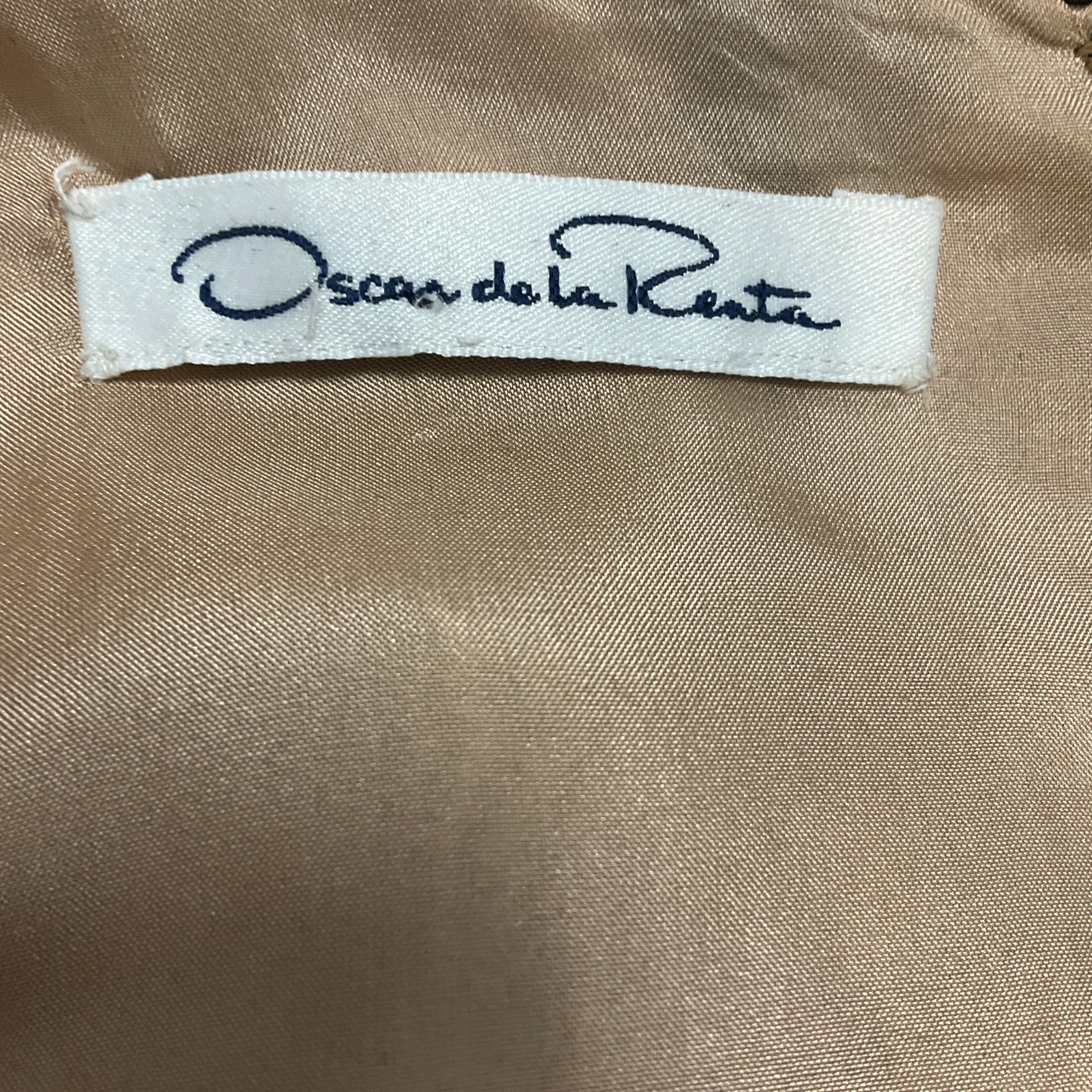 Oscar de la Renta Black / Nude Short Sleeved Coated Lace Midi Cocktail Dress
