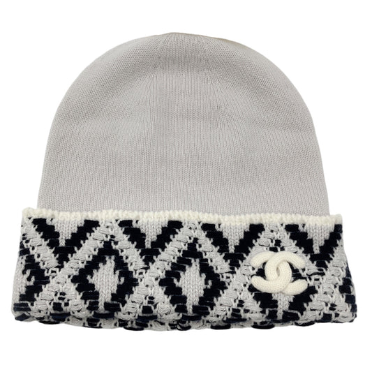 Chanel Grey / Navy / Silver Metallic CC Logo Cashmere Knit Beanie and Arm Warmers Two-Piece Set