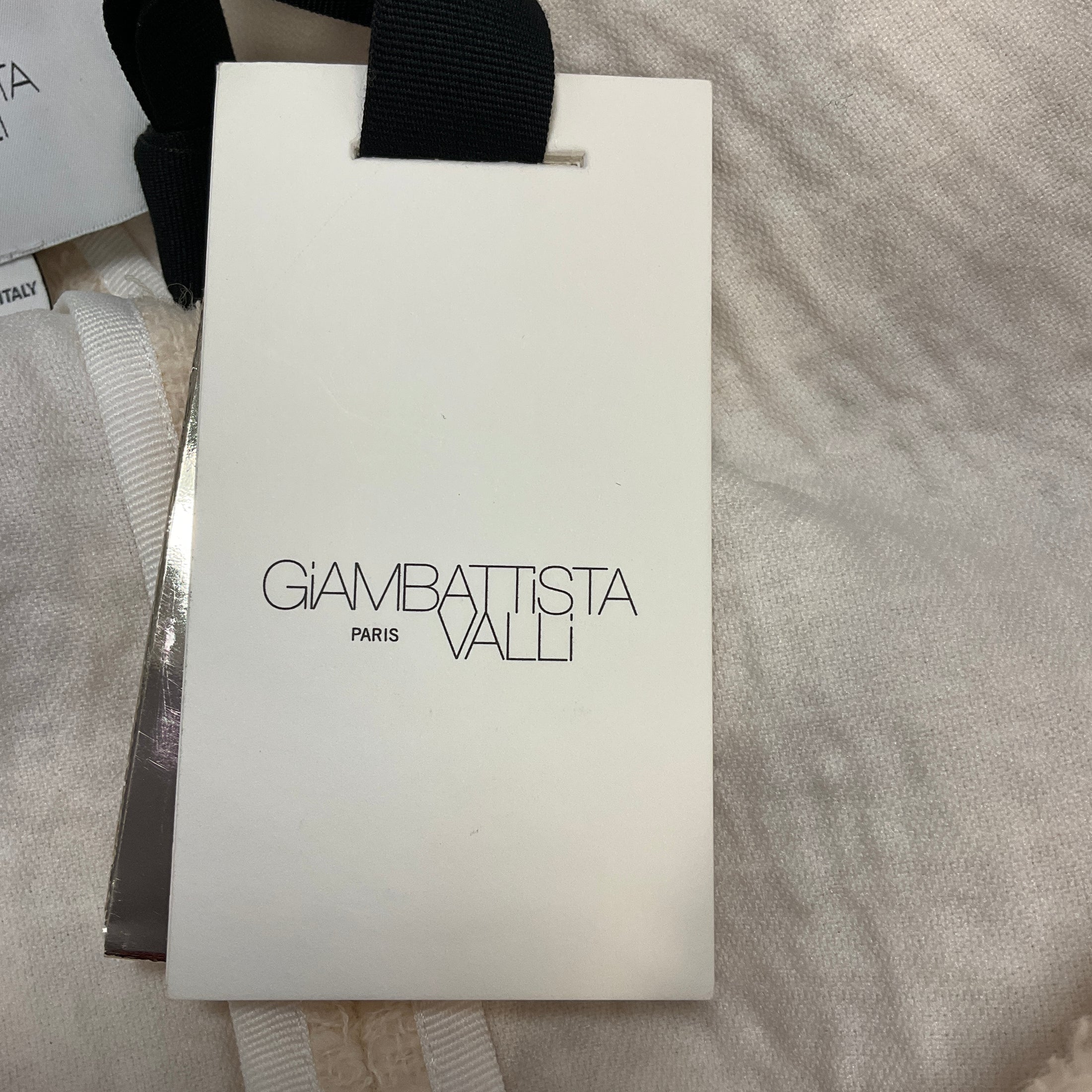 Giambattista Valli Ivory Wool Boucle Tweed Jacket and Skirt Suit Set