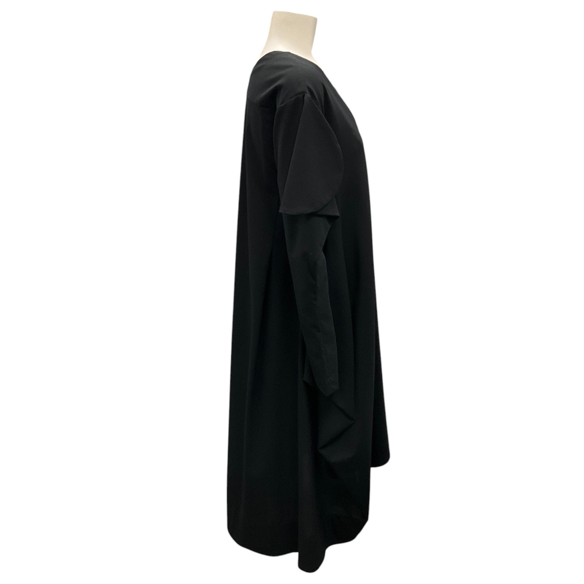 Malloni Black V-Neck Wool Crepe Dress