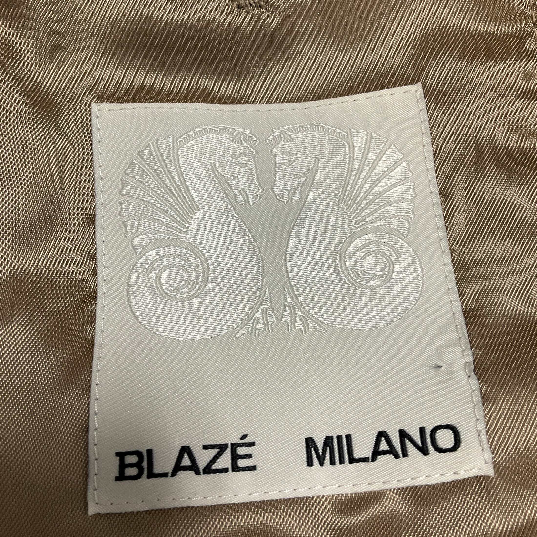 Blaze Milano Blue Double Breasted Velvet Everynight Blazer