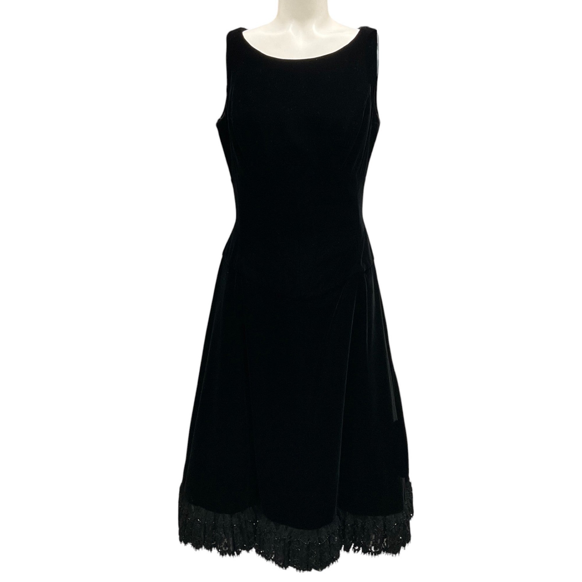 Vicky Tiel Vintage Black Embellished Lace Hem Sleeveless Velvet Cocktail Dress