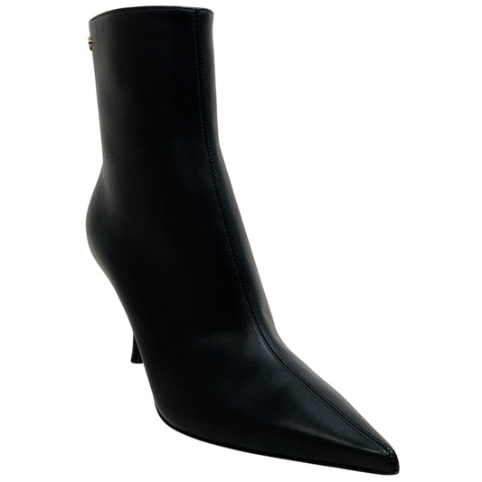 Gianvito Rossi Black Leather Dunn Booties
