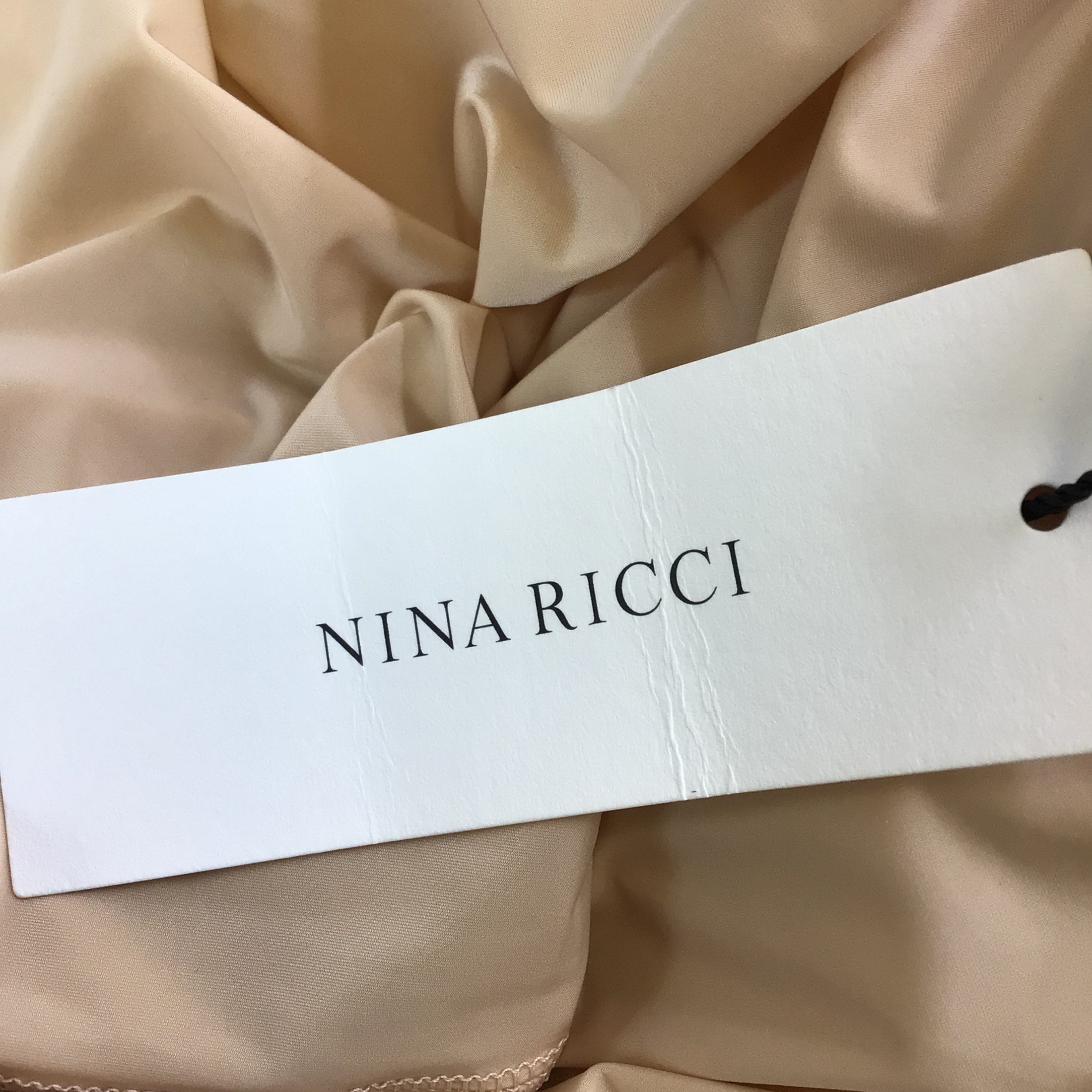 Nina Ricci White / Nude Sleeveless Lace Dress