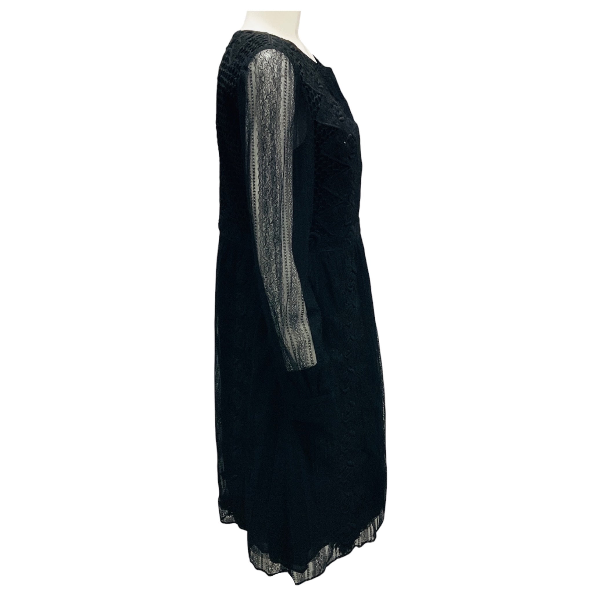 Valentino Black Embroidered Lace Cocktail Dress