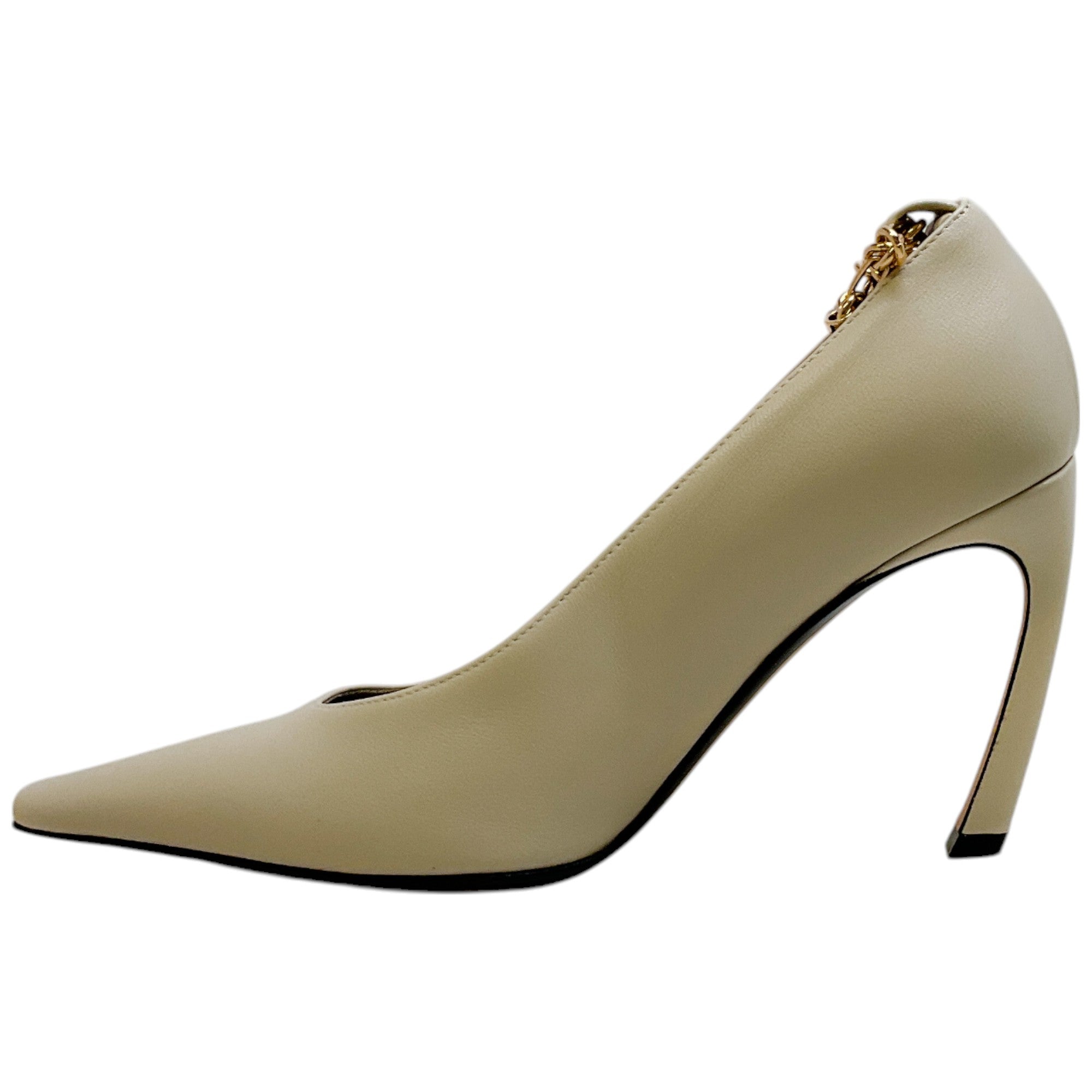 Lanvin Plaster Leather Swing Chain Pumps