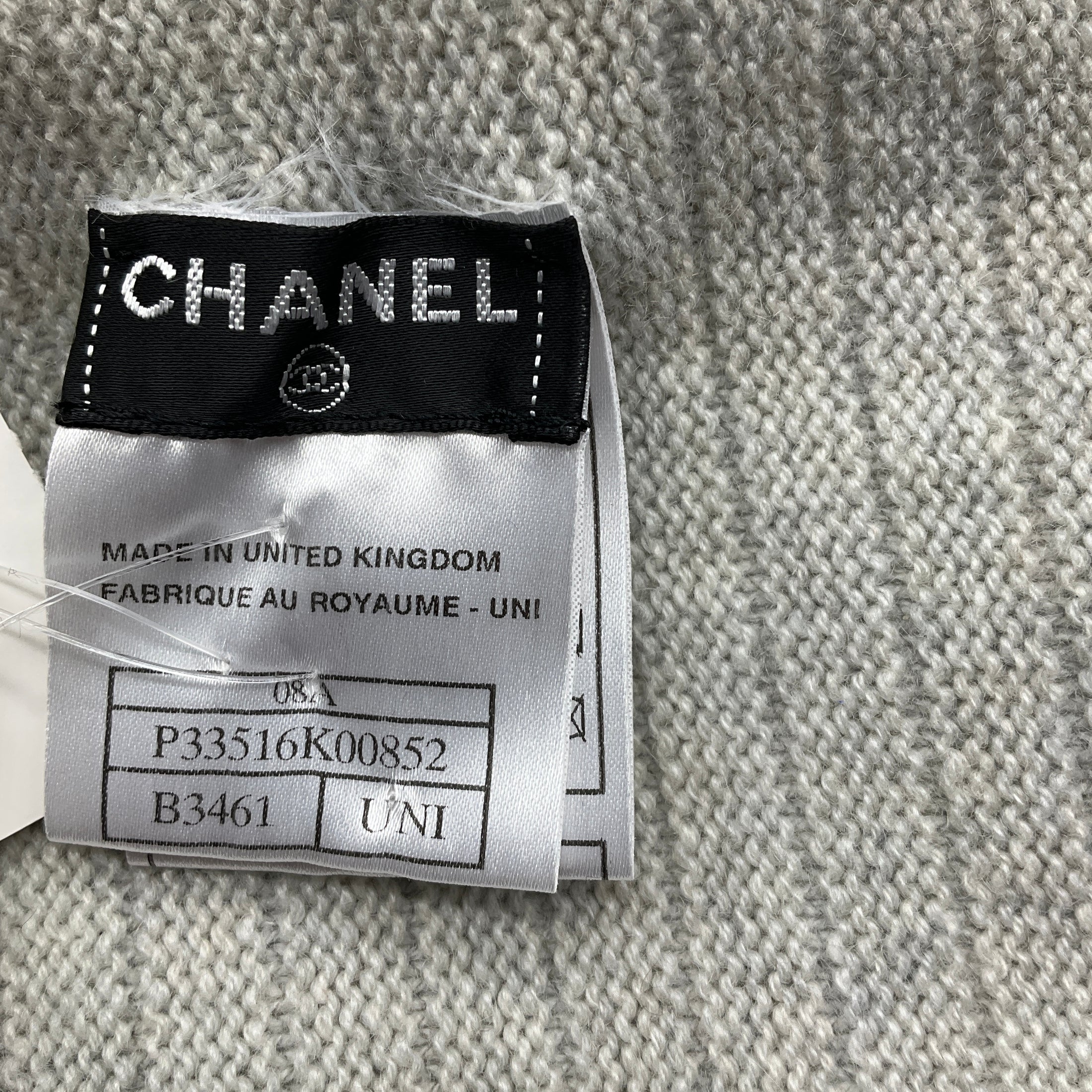 Chanel Silver / Grey / Navy 2008 Fringed Cashmere Knit Scarf