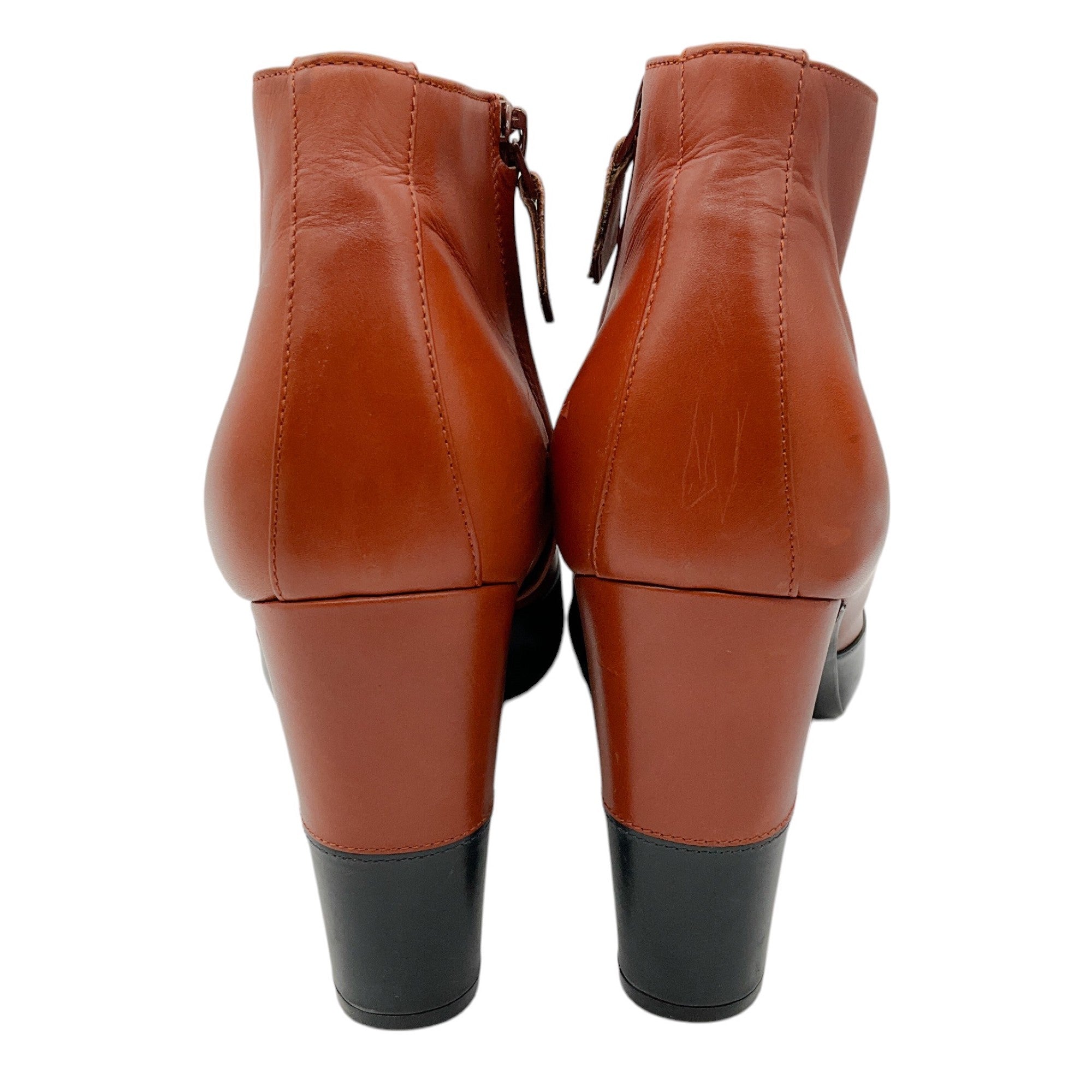 Hermes Brown / Black Two-Tone Round Toe Leather Ankle Booties