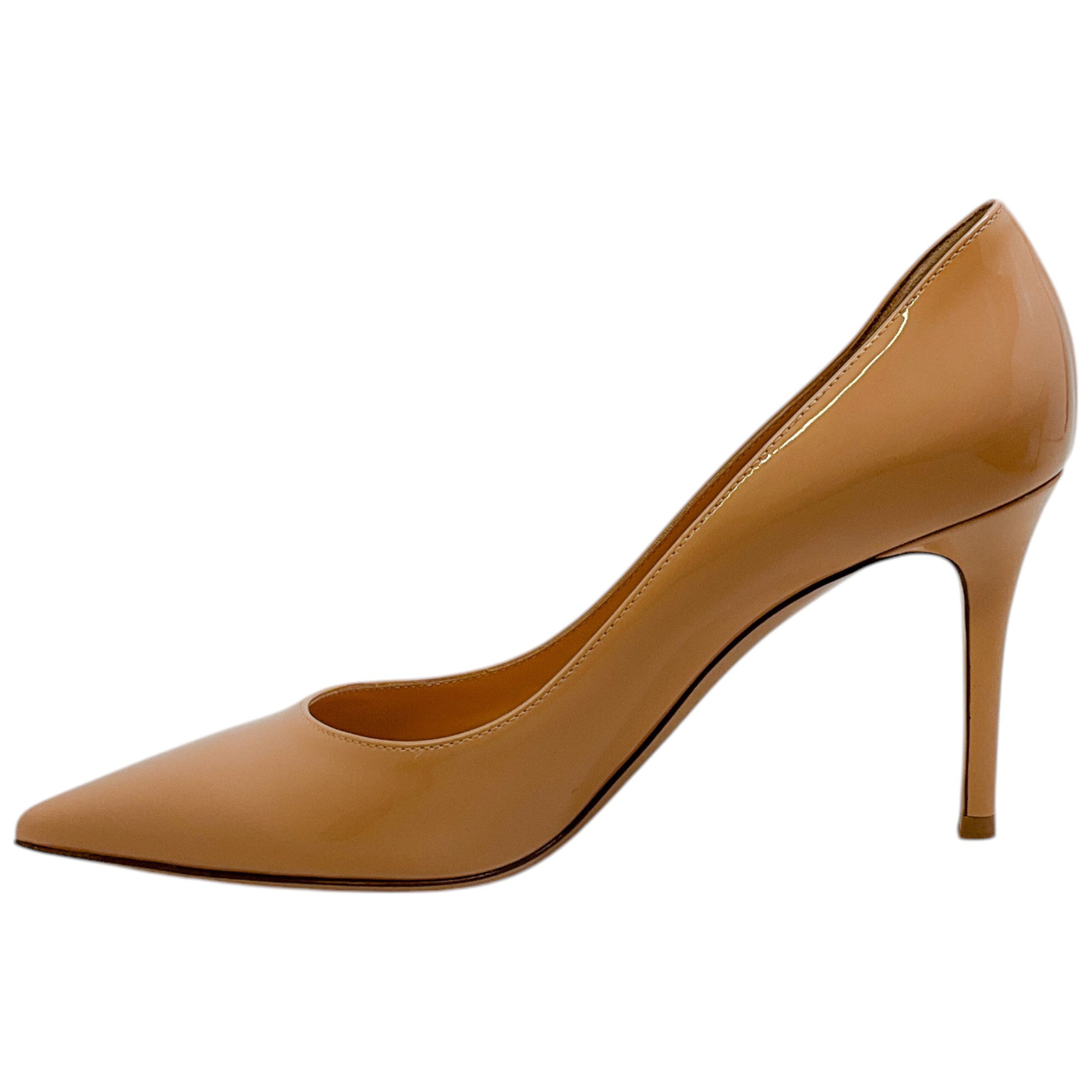 Gianvito Rossi Nude Patent Leather Gianvito 85 Pumps