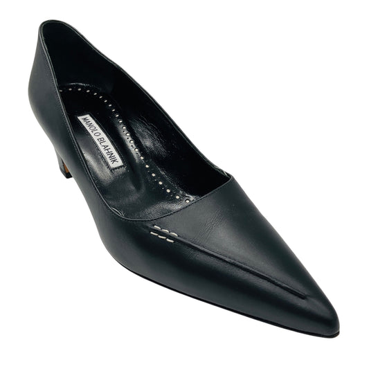 Manolo Blahnik Black Pointed Toe Low Heel Leather Pumps