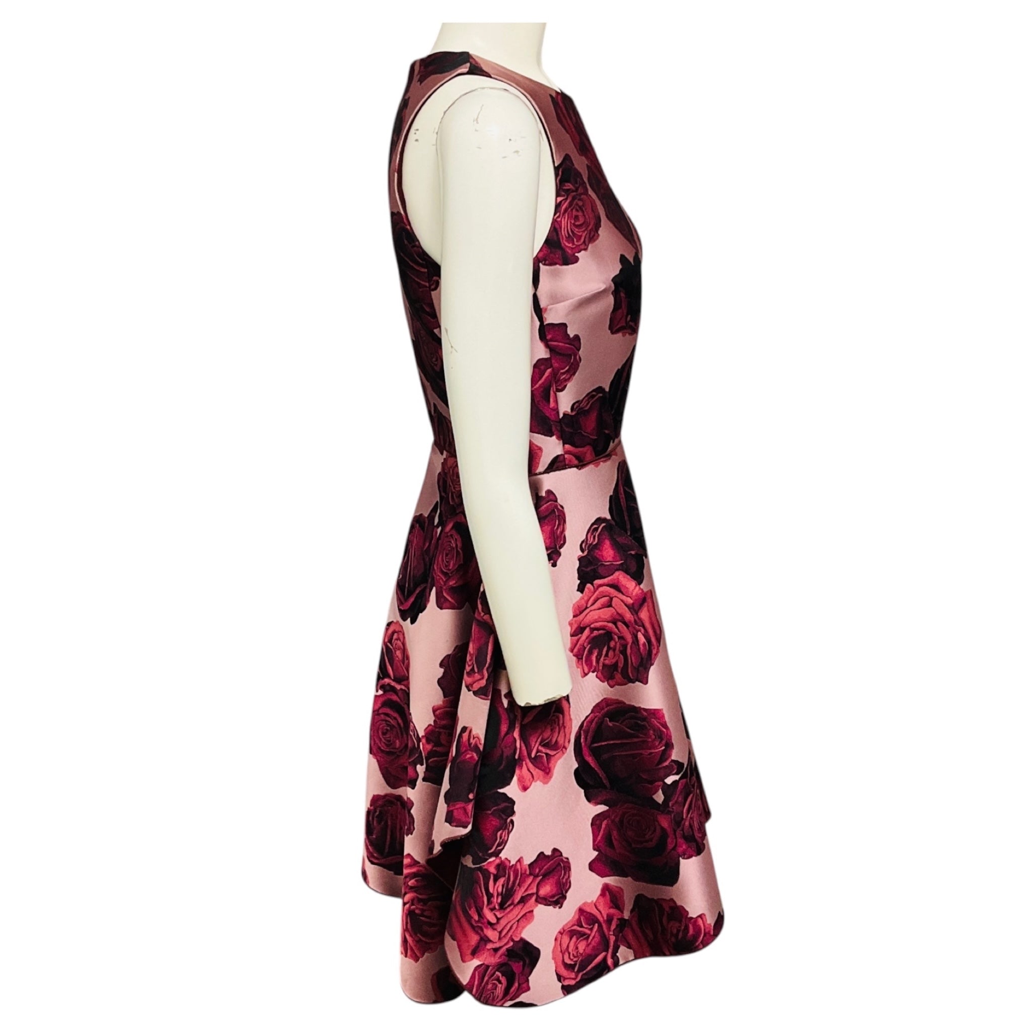 Giambattista Valli Dusty Pink / Burgundy Rose Jacquard Sleeveless A-Line Cocktail Dress