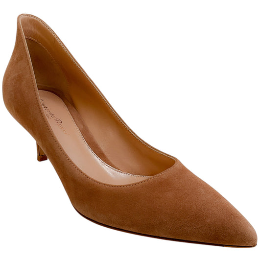 Gianvito Rossi Praline Suede Ellipsis 55 Pumps
