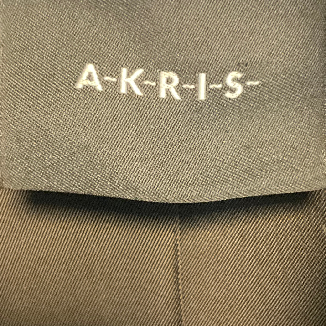 Akris Brown Zip Front Lambskin Leather Jacket with Lamb Fur Collar