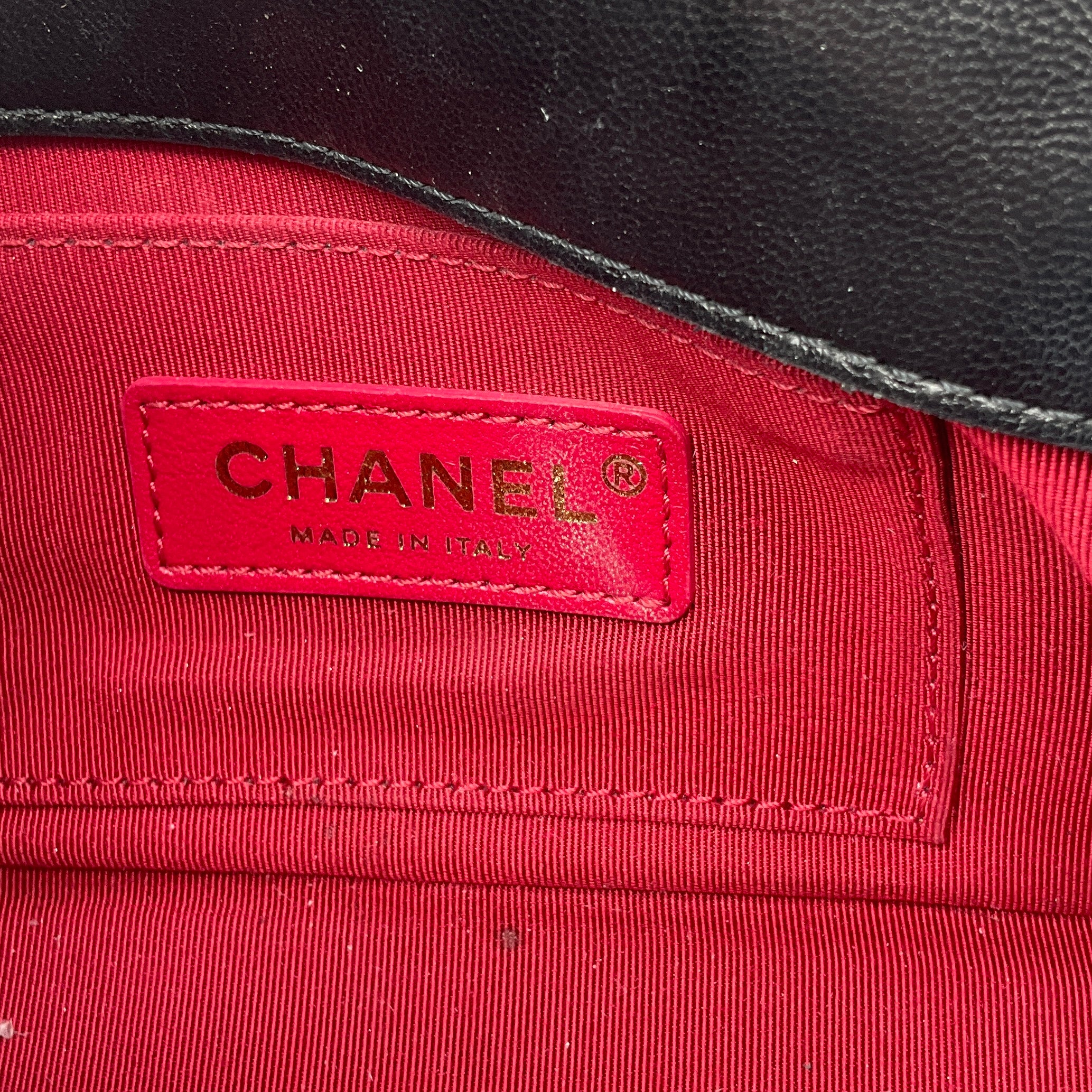 Chanel Black / Gold Hardware CC Logo Quilted Leather Flap Handbag