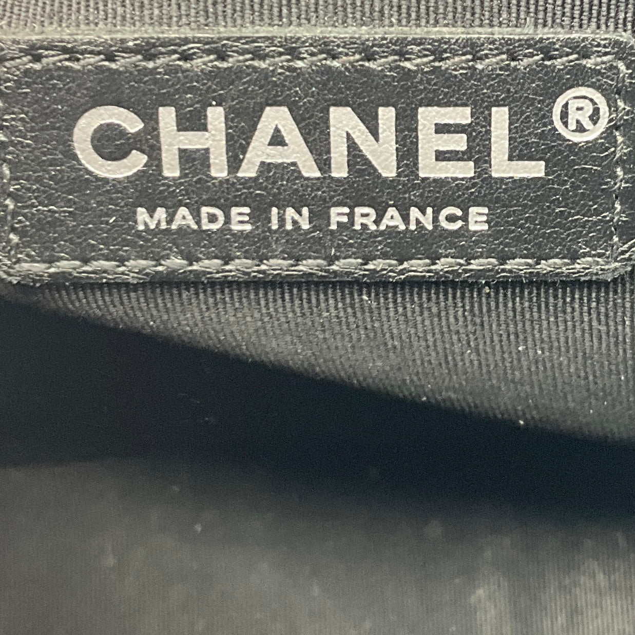 Chanel Black / Silver Hardware CC Logo Quilted Aged Calfskin Leather Shoulder Bag