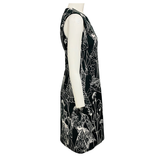 Akris Black / White Fashion Print Sleeveless Cotton and Silk Midi Dress
