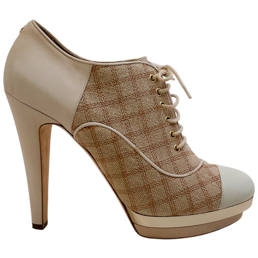 Chanel Beige Plaid Lace Up Oxford Pumps