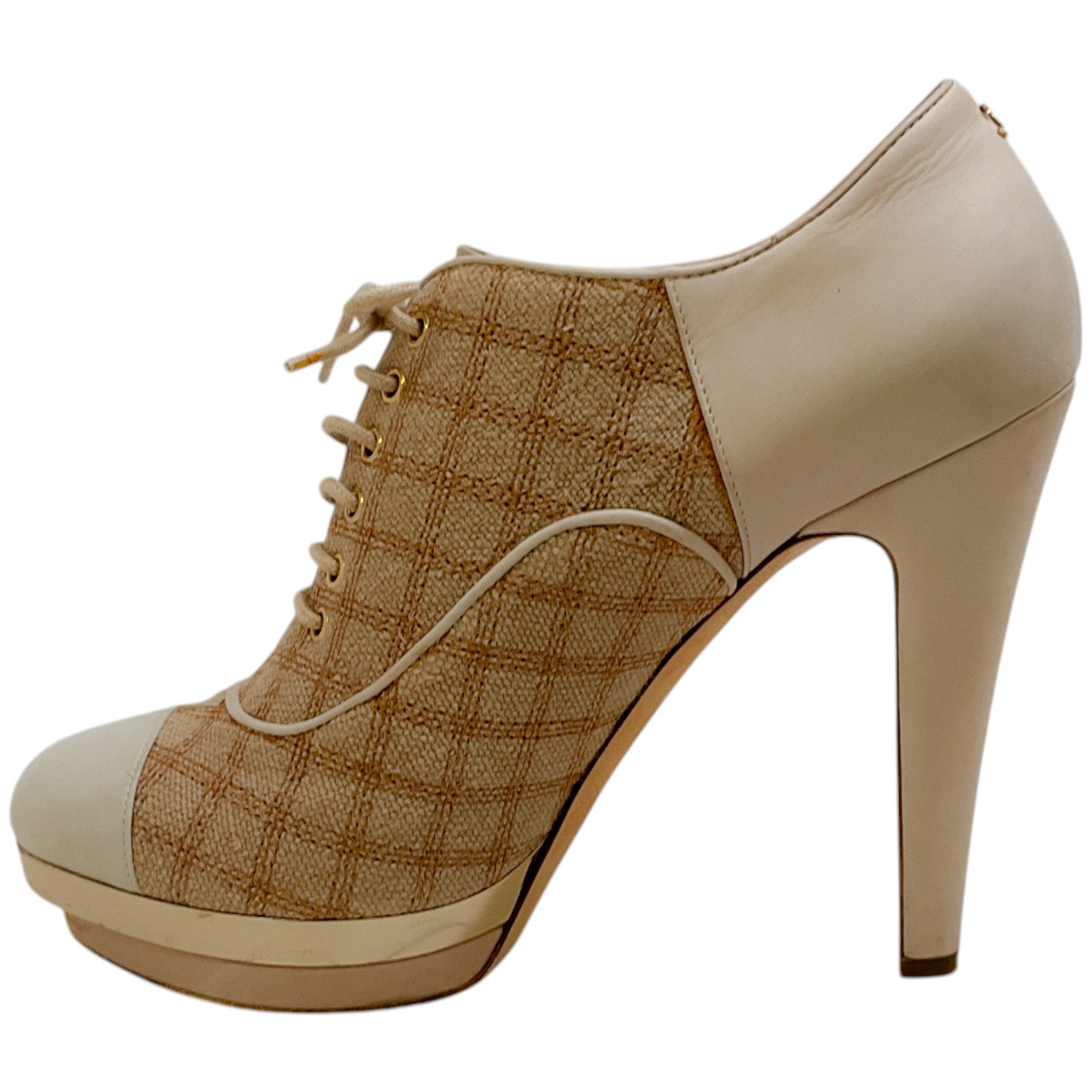 Chanel Beige Plaid Lace Up Oxford Pumps