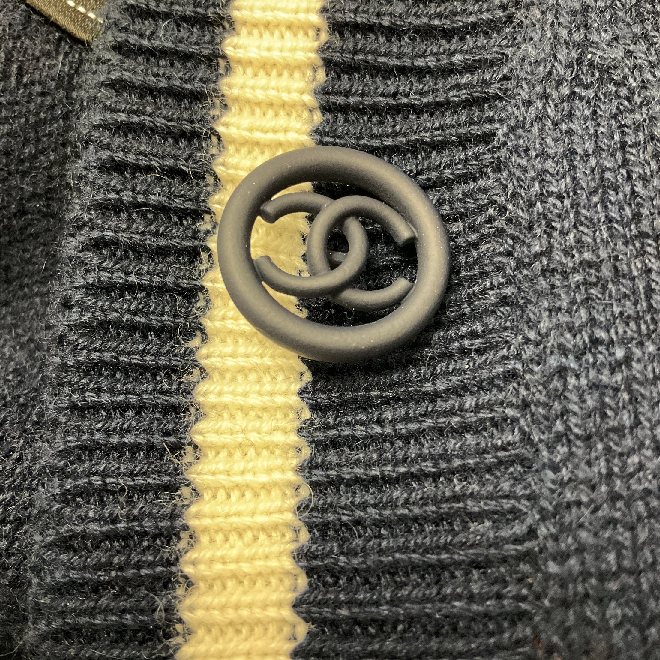 Chanel RARE Navy Biarritz Deauville Venise CC Logo Button Cashmere Knit Long Cardigan Sweater