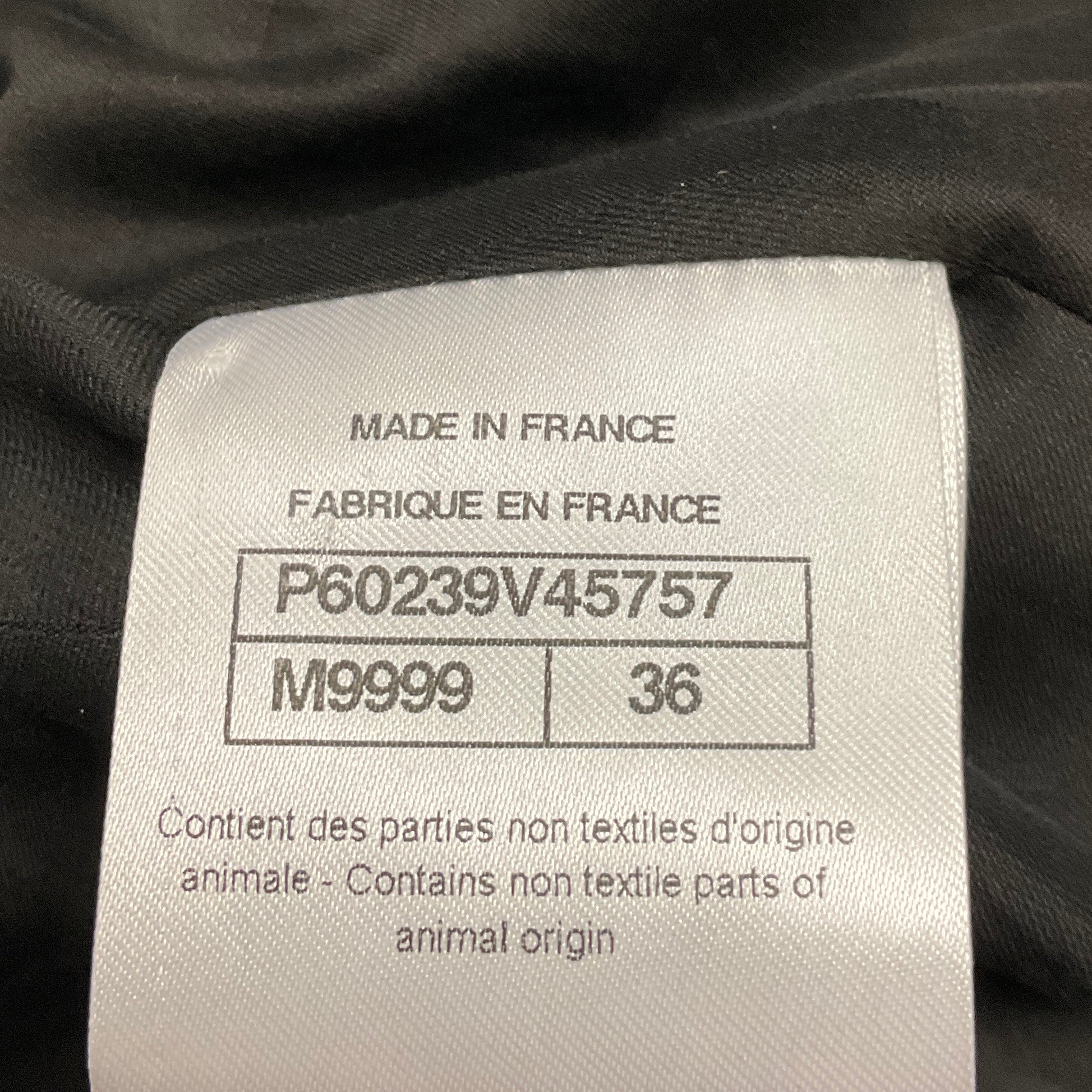 Chanel Black / White 2019 La Pausa CC Button Wool Tweed Belted Jacket