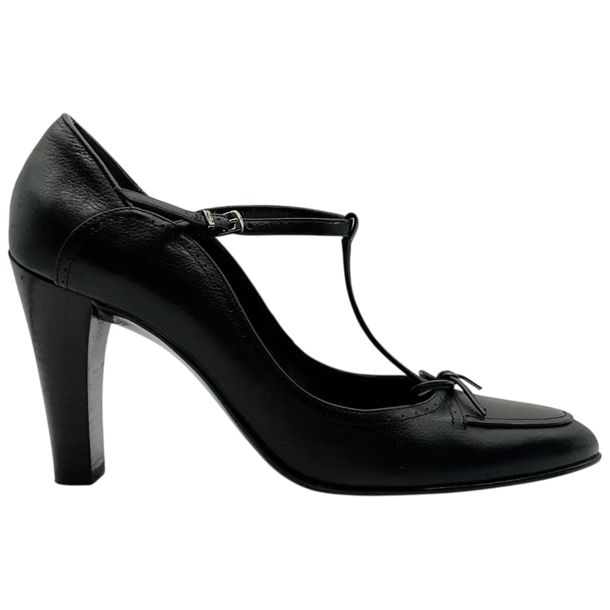 Salvatore Ferragamo Black Leather Tamanda T Strap Pumps