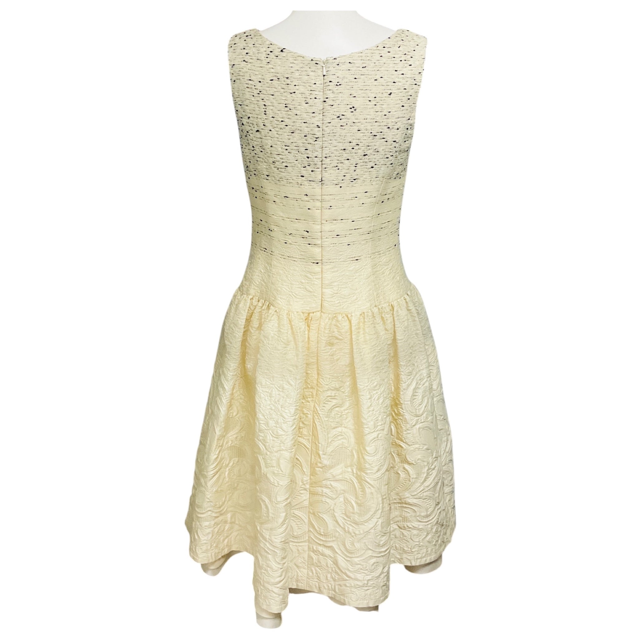 Carolina Herrera Ivory Sleeveless Textured Jacquard Cocktail Dress