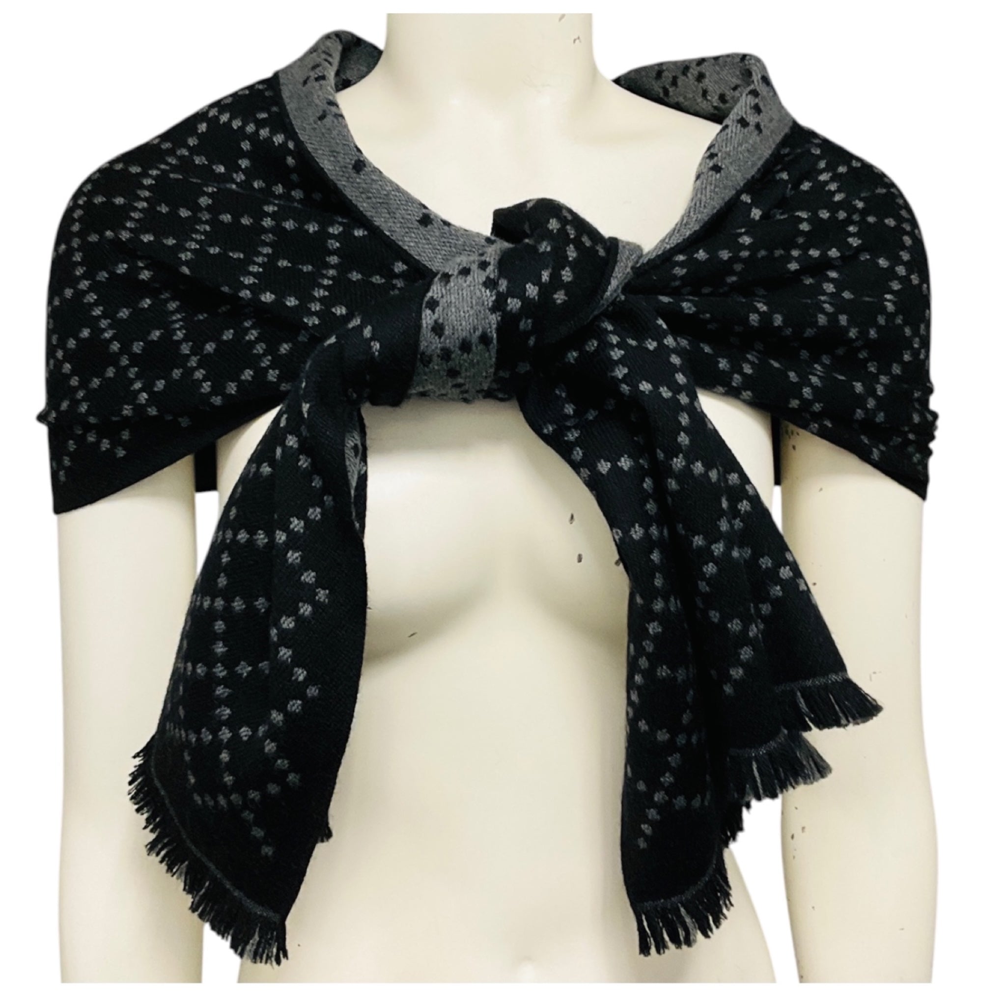 Gucci Black / Grey GG Logo Fringed Trim Wool Scarf