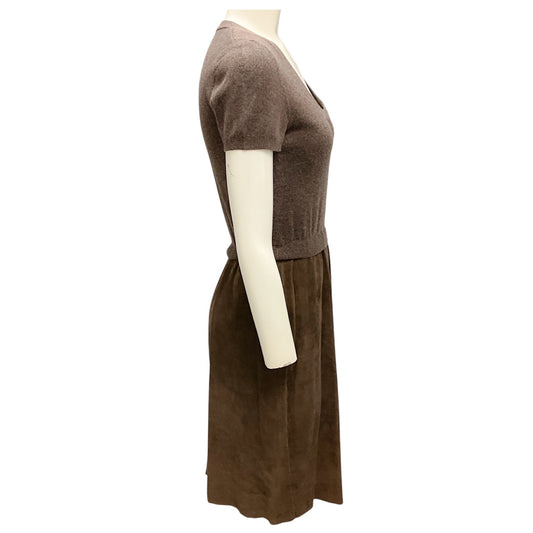 Brunello Cucinelli Taupe Short Sleeved Wool Knit and Suede Leather Dress