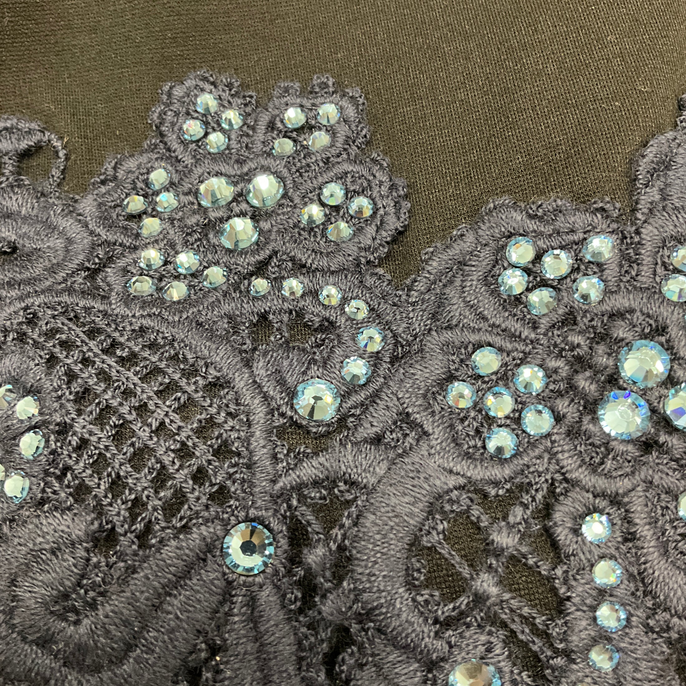 Blumarine Black / Blue Crystal Embellished Lace Applique Sleeveless Cocktail Dress