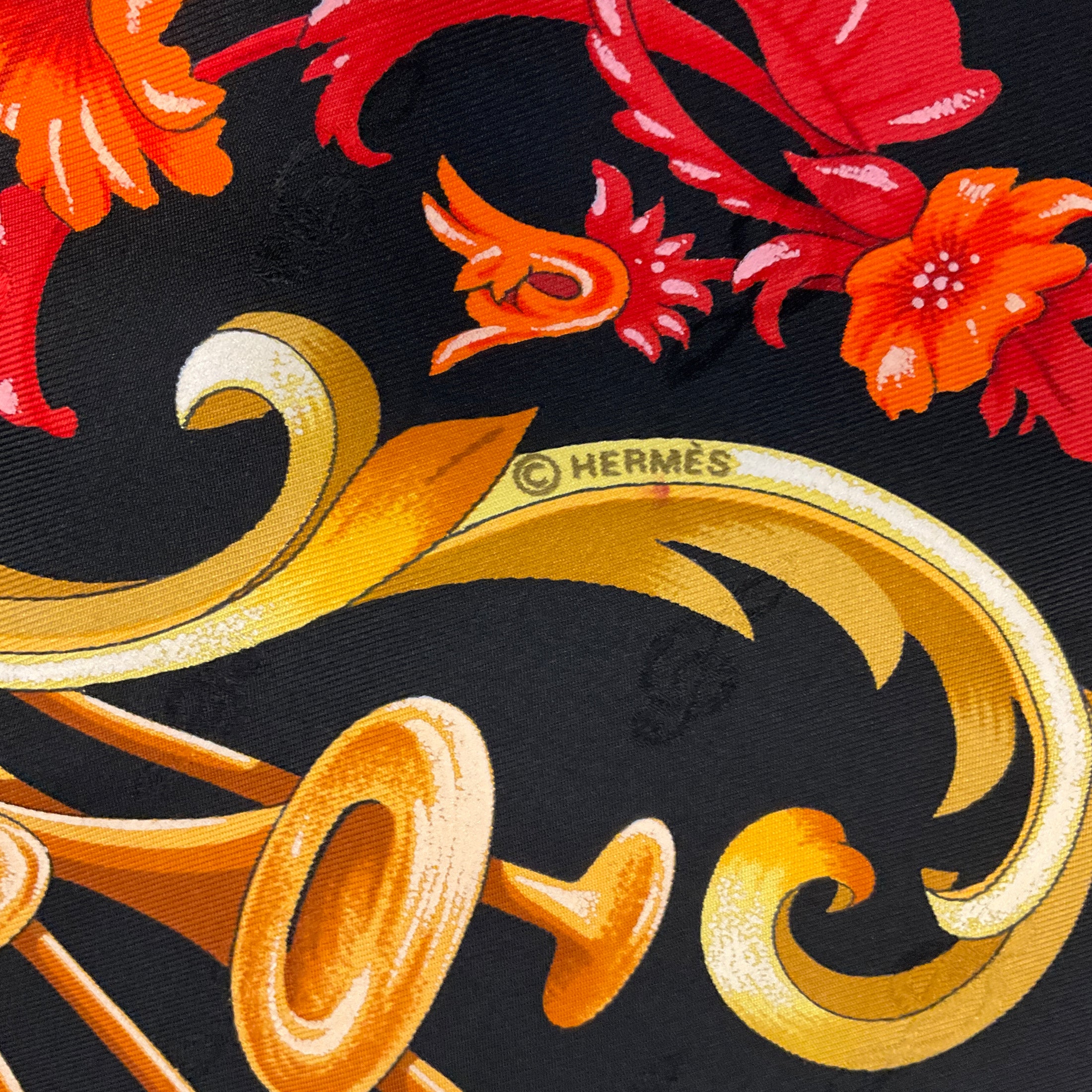 Hermes Black / Red Multi Orgauphone et Autres Mecaniques Print Square Silk Twill Scarf
