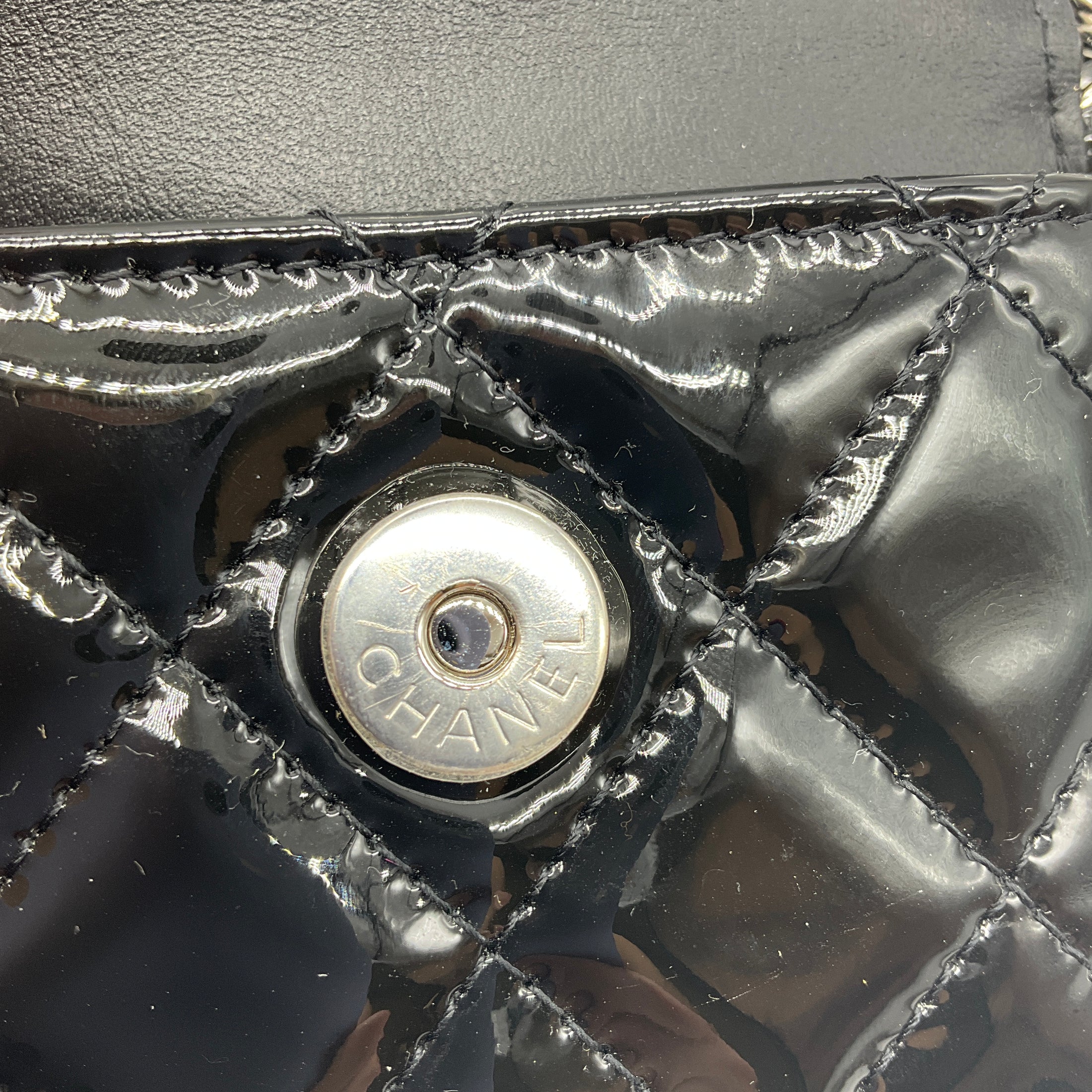 Chanel Black / Red 2020 Patent Quilted Belt In Love Double Mini Flap Waist Bag