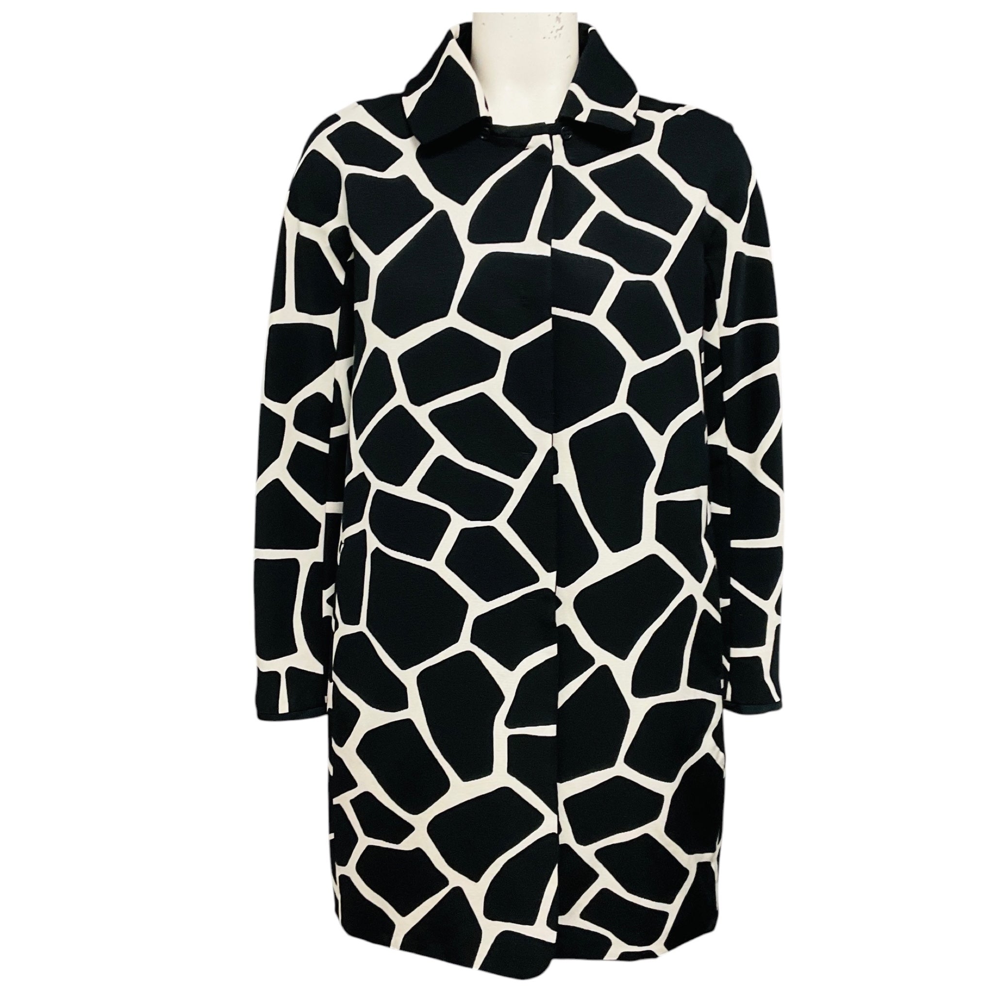 Max Mara S Collection Black / White Vada Giraffe Print Reversible Coat