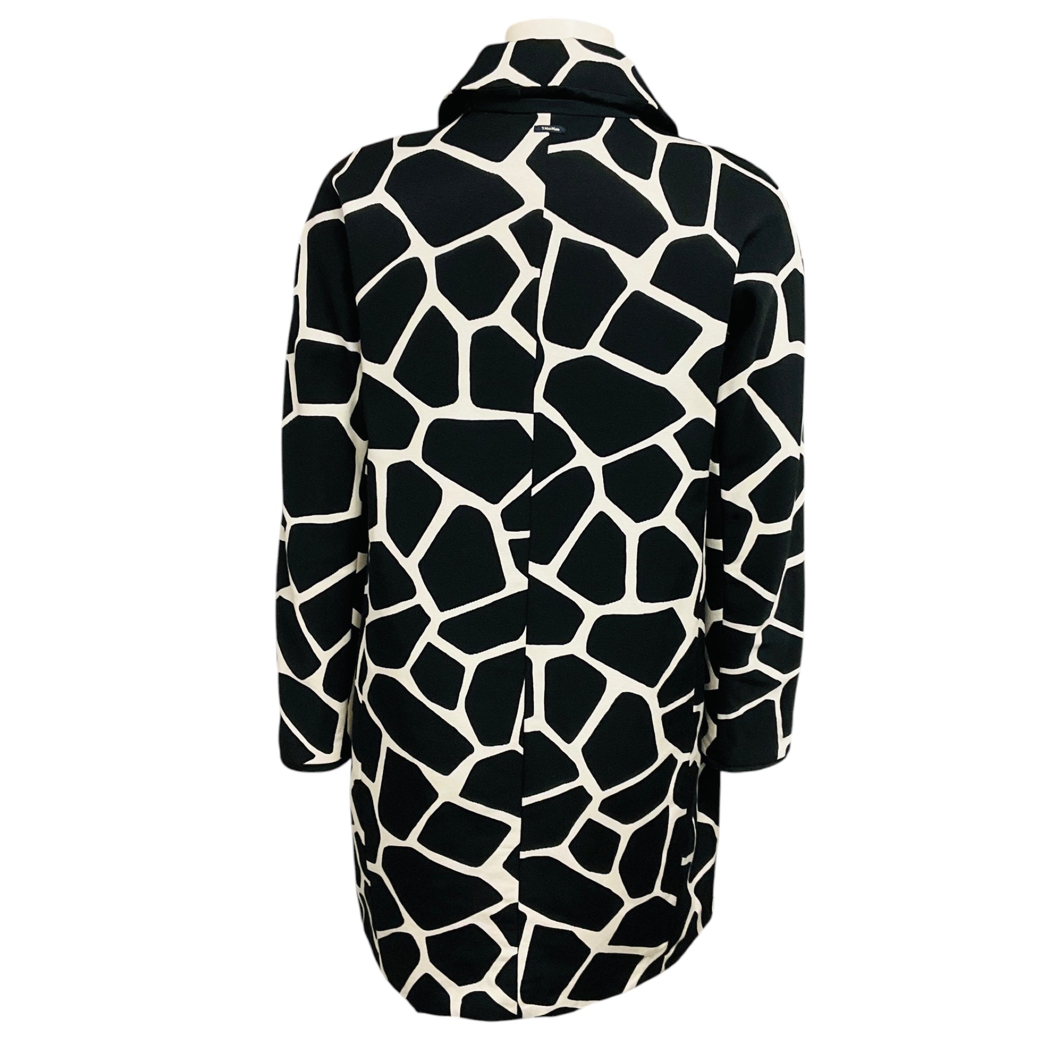Max Mara S Collection Black / White Vada Giraffe Print Reversible Coat