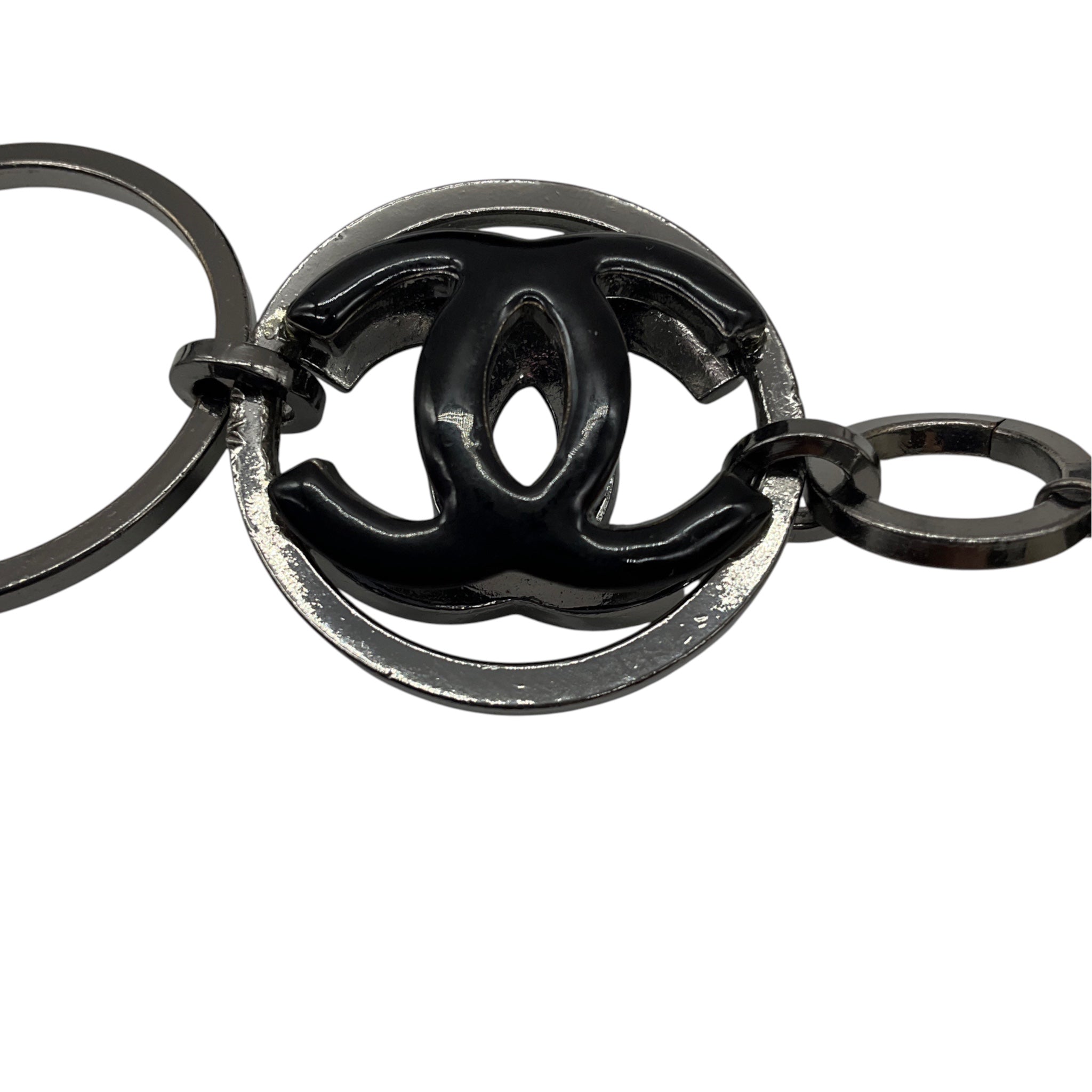 Chanel Gunmetal / Cream / Black 2003 CC Logo Pendant, Imitation Pearl, and Large Bead Ring Chain Belt