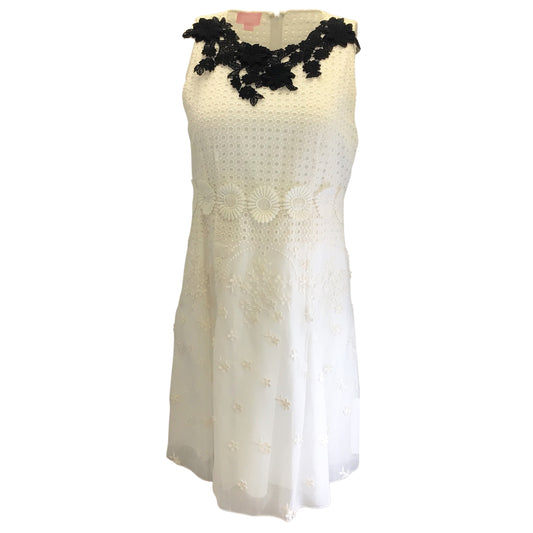 Giambattista Valli White / Black Floral Lace Applique Sleeveless Eyelet Cotton Dress