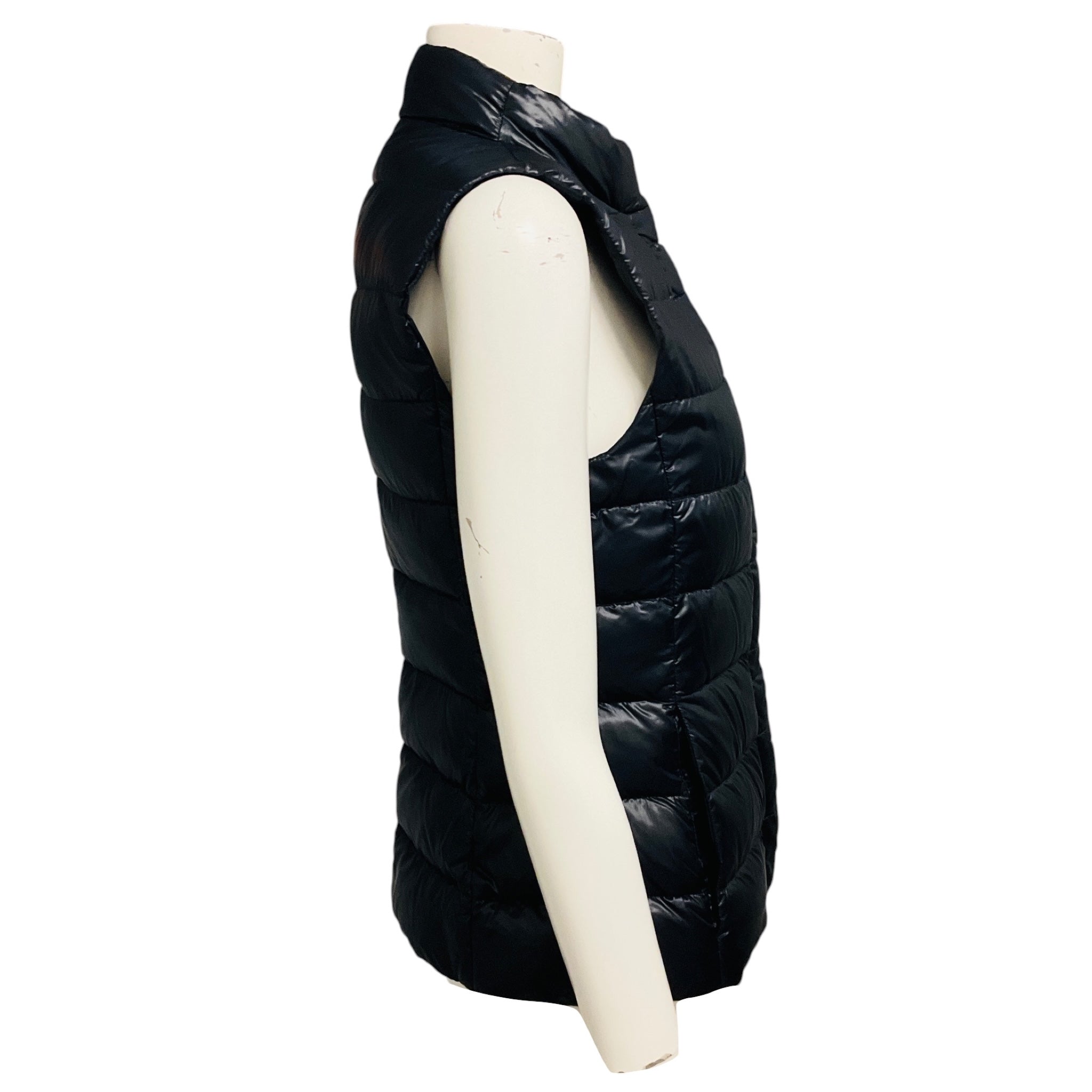 Herno Black Iconico Giulia Lightweight Quilted Down Puffer Vest
