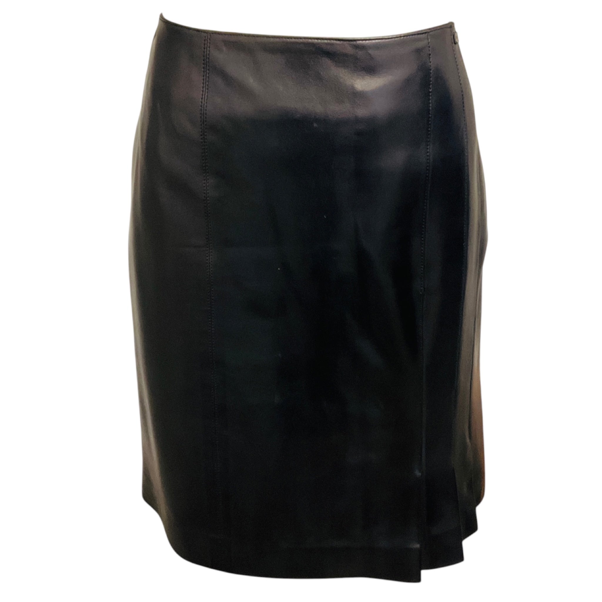 Chanel Vintage 2001 Dark Navy Blue Silk Lined Lambskin Leather Skirt with Logo Plate and Pleated Detail