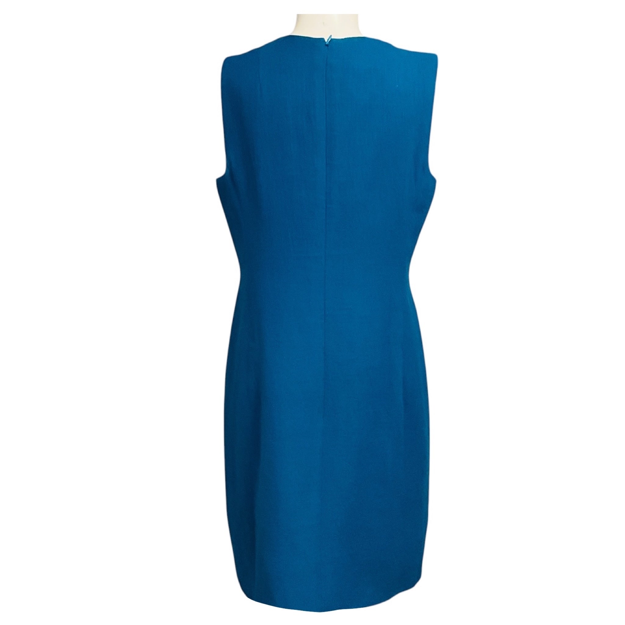 Akris Blue / Silver Buckle Detail Front Pleat Sleeveless Linen and Wool Gauze Dress
