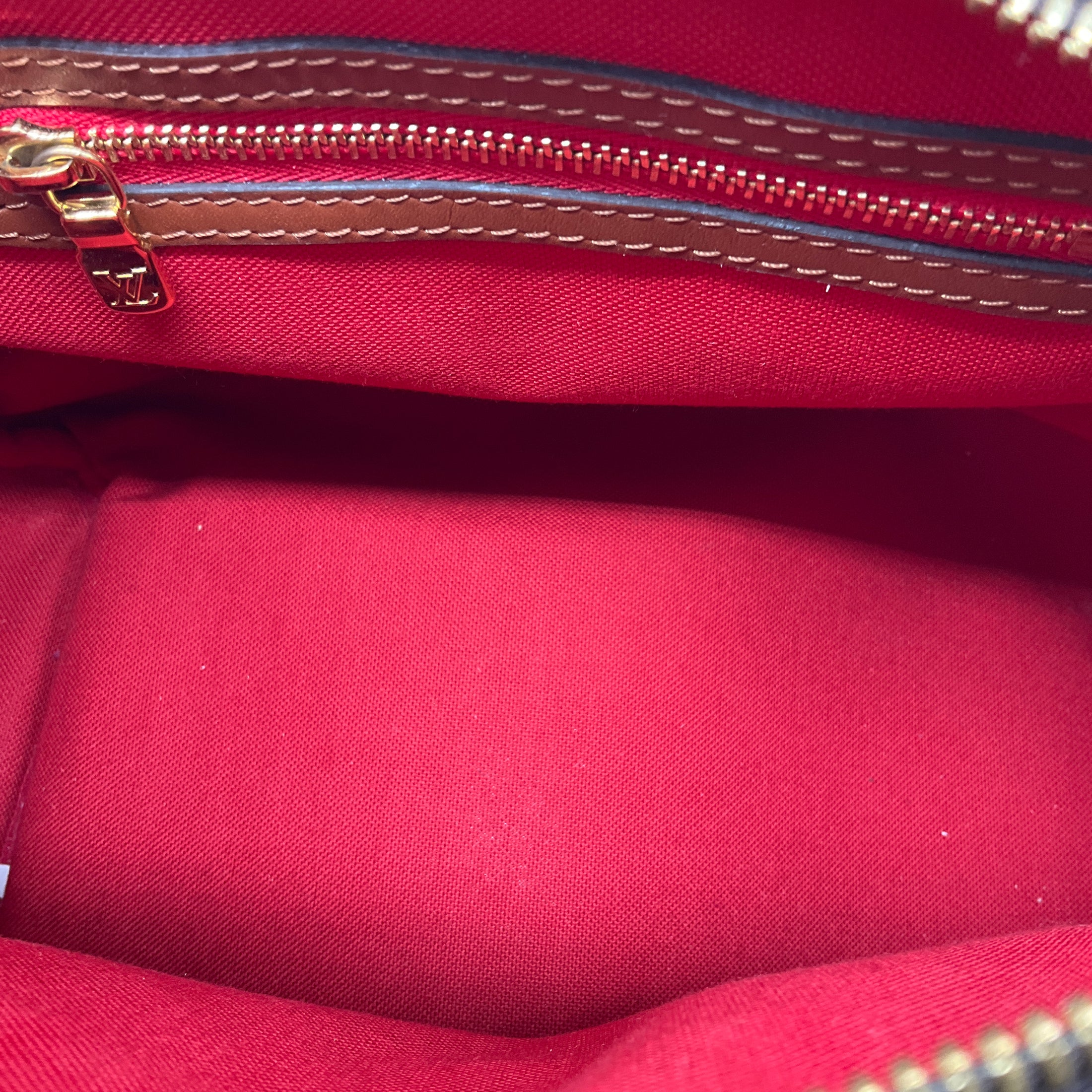 Louis Vuitton Chocolate / Cream Shearling Monogram LV Ski Cozygram Speedy Bandouliere 25 Handbag
