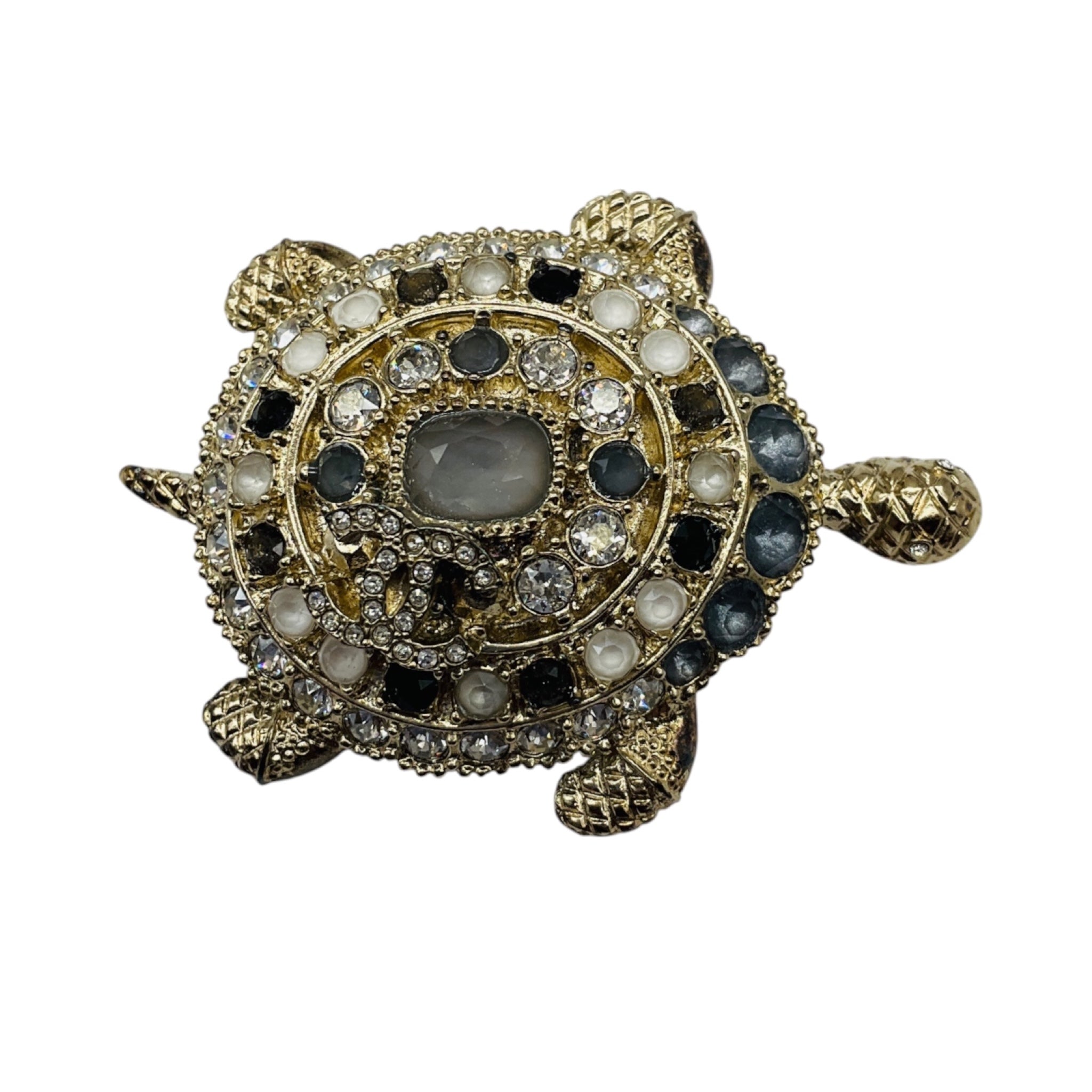 Chanel 2019 CC Logo Strass Crystal Embellished Light Gold Turtle Brooch