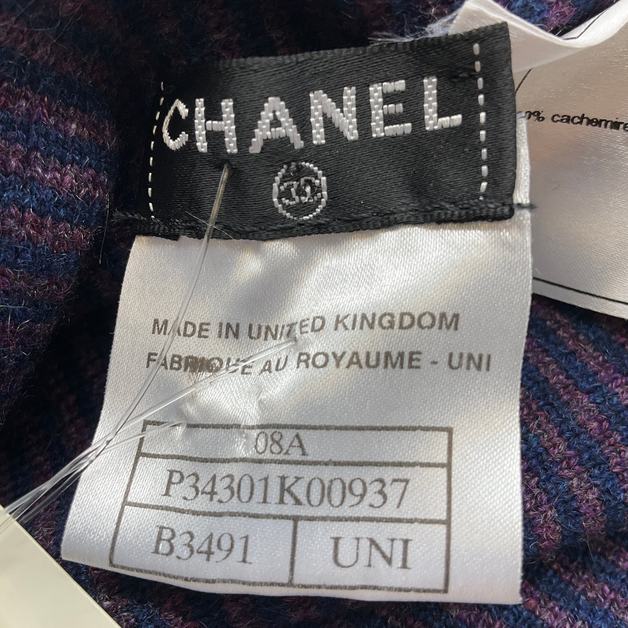 Chanel Blue / Purple 2008 Crystal CC Dot Pattern Fringe Cashmere Knit Scarf