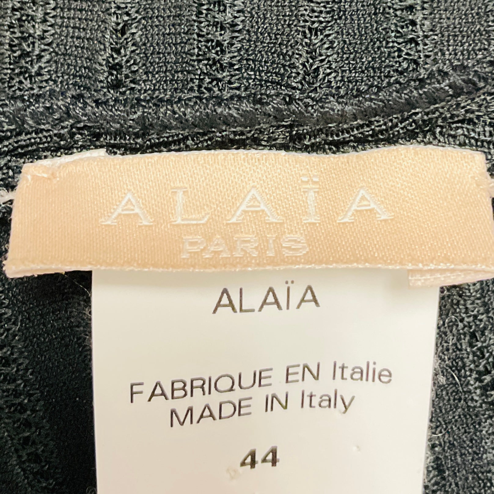 Alaia Black Scalloped Cropped Short Sleeved Stretch Knit One Button Cardigan Sweater