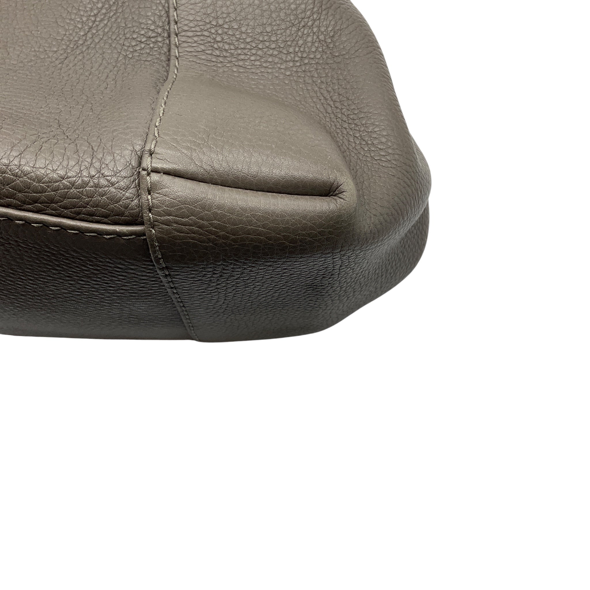 Gucci Taupe Grey Grained Leather Hobo Shoulder Bag