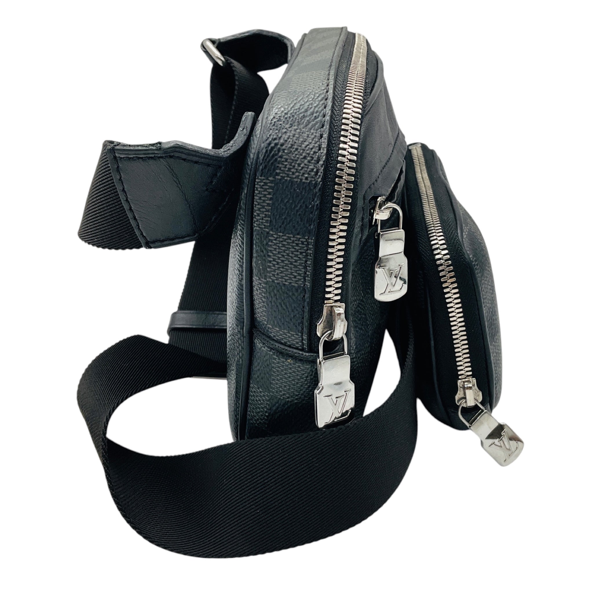 Louis Vuitton Graphite / Black Damier Coated Canvas and Leather Scott Messenger Shoulder Bag with Pouch