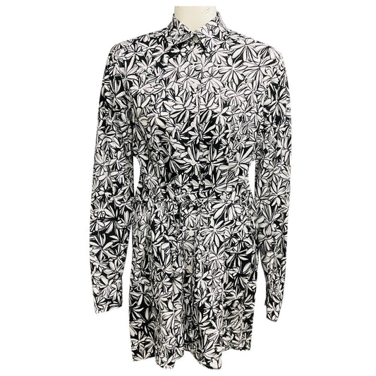 Rosetta Getty Black / White Graffiti Floral Print Cotton Poplin Cape Apron Shirt