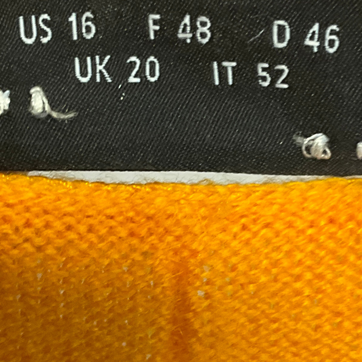 Akris Orange Long Sleeved V-Neck Cashmere Knit Sweater
