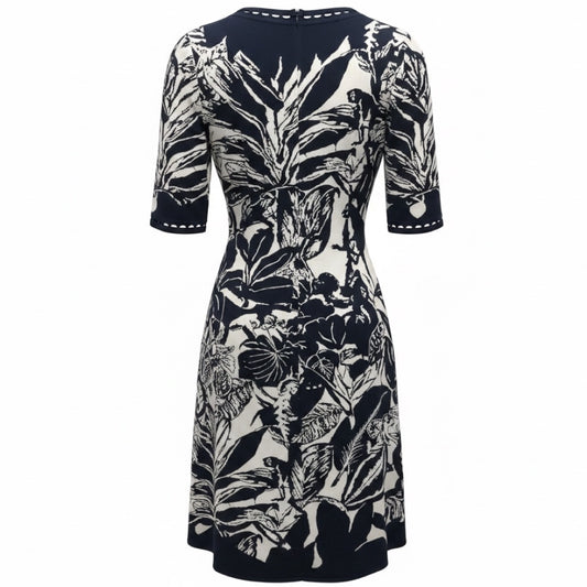 Oscar de la Renta Navy Blue / White Flared Stretch Knit Dress