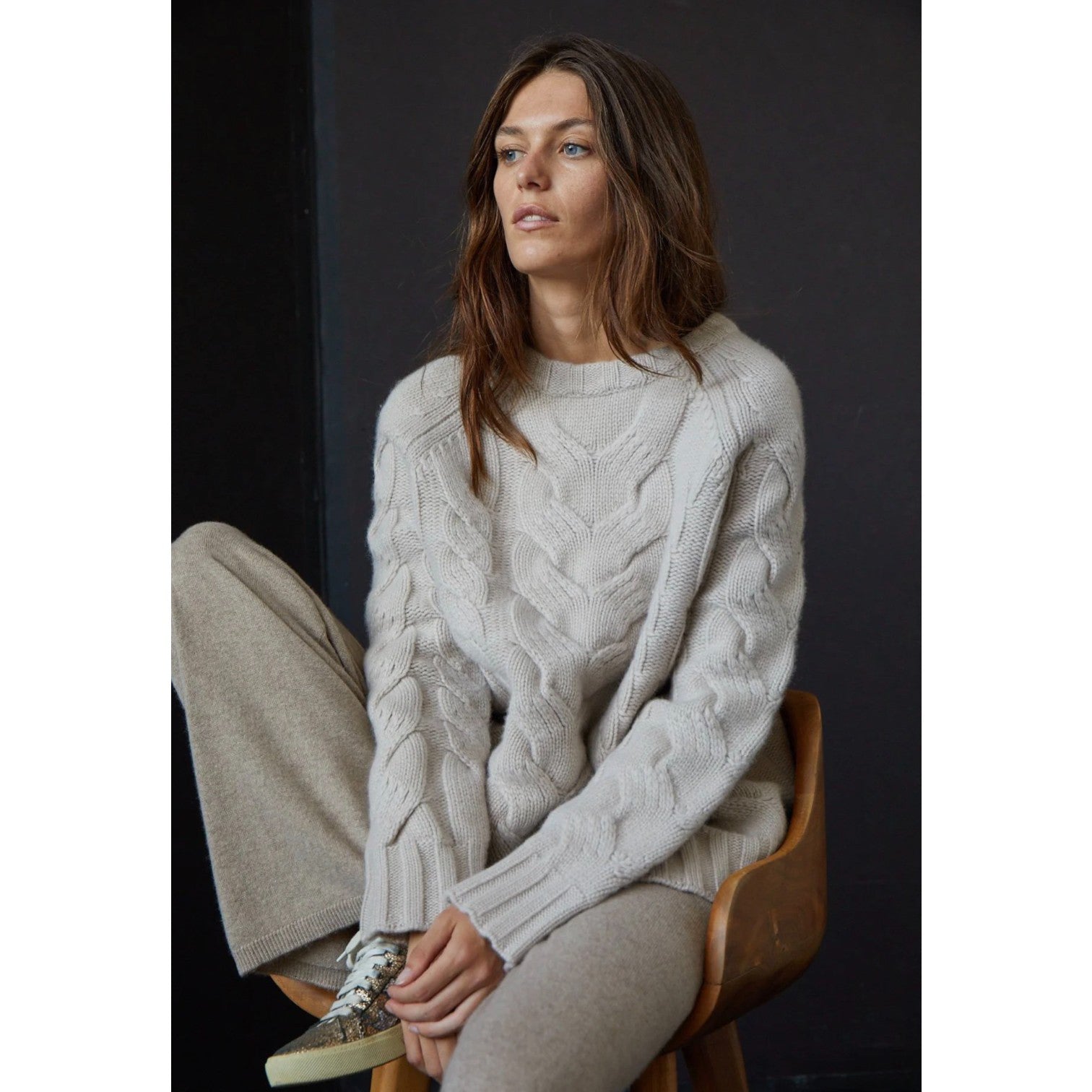 ANNIS JON OATMEAL CABLE CREW NECK