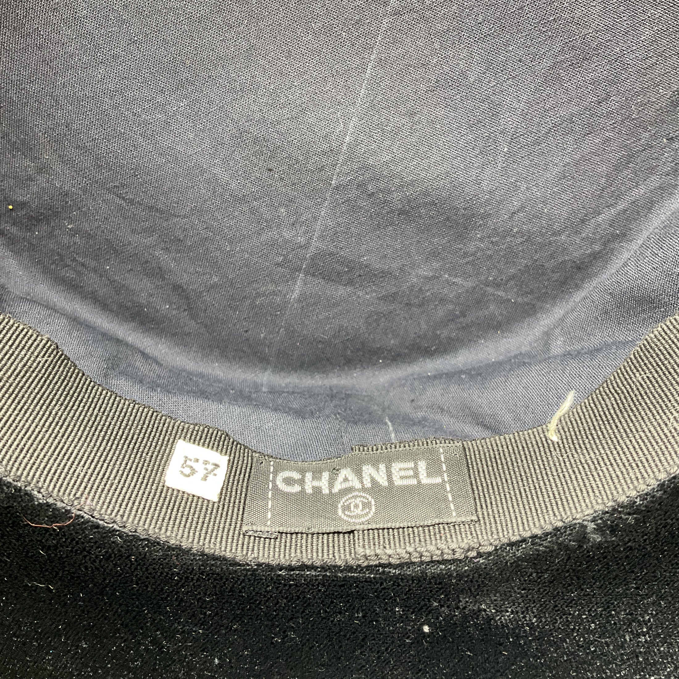 Chanel Vintage Rare Black Grosgrain Trimmed Velvet Hat